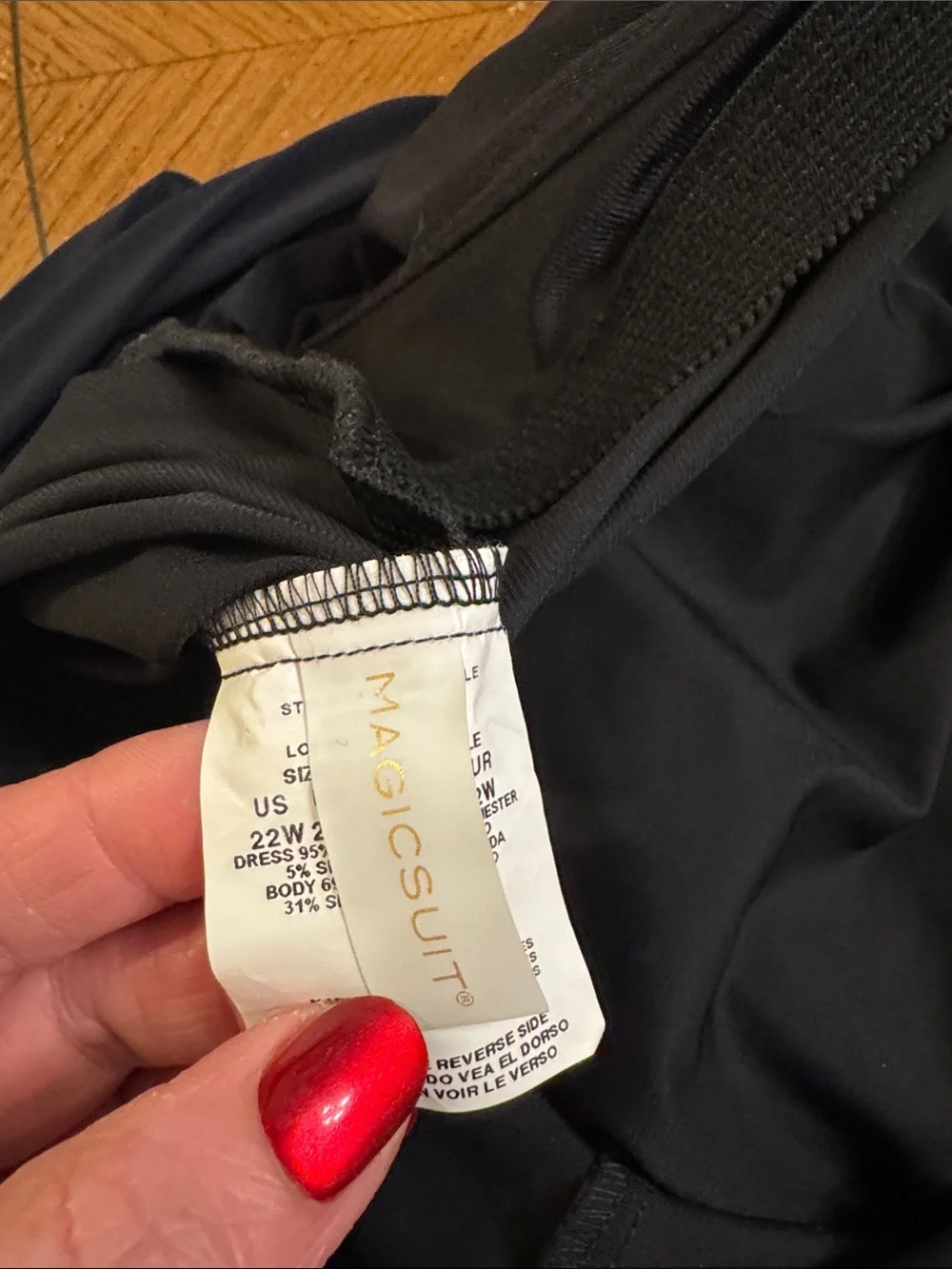 NWOT MagicSuit Brynn swim dress one piece swimsuit underwire cinch hem black 22W